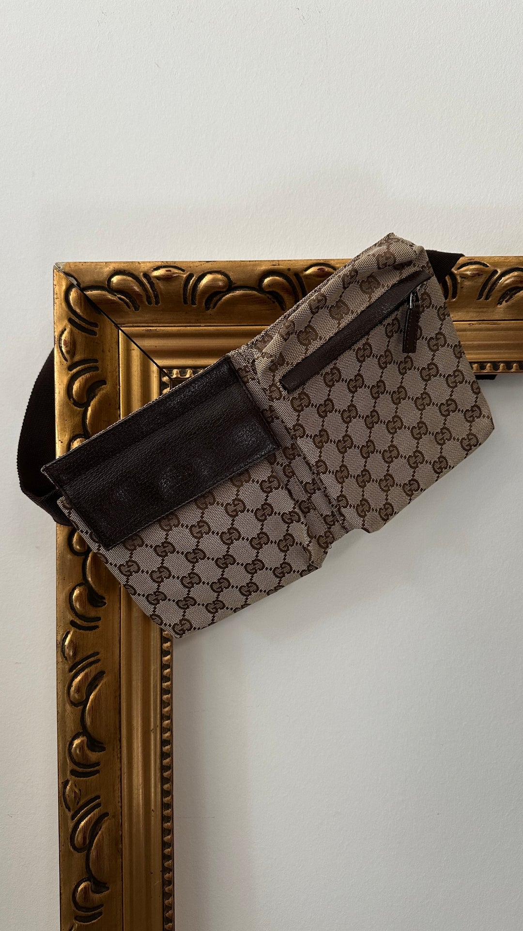 GUCCI Double Pocket Belt Bag GG Supreme – REAWAKE