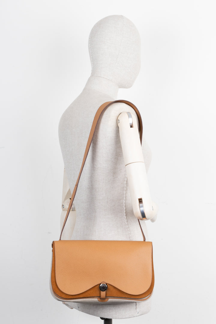 HERMÈS Colorado Shoulder Bag Gold Canvas Vache Liegee