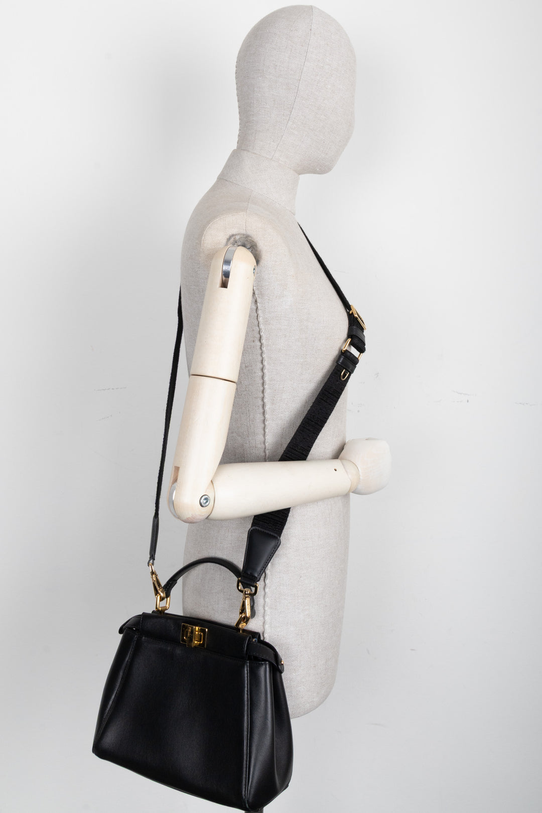 Sac bandoulière FENDI Peekaboo Mini Noir