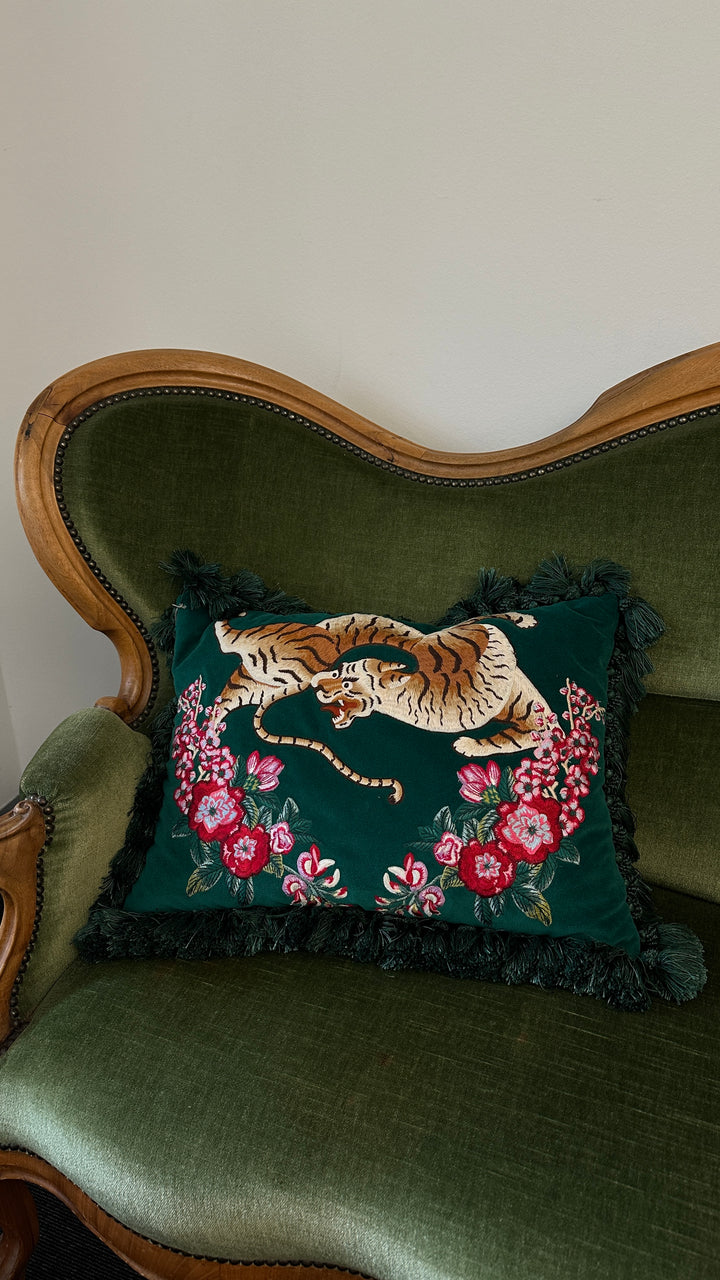 GUCCI Tiger Pillow Green