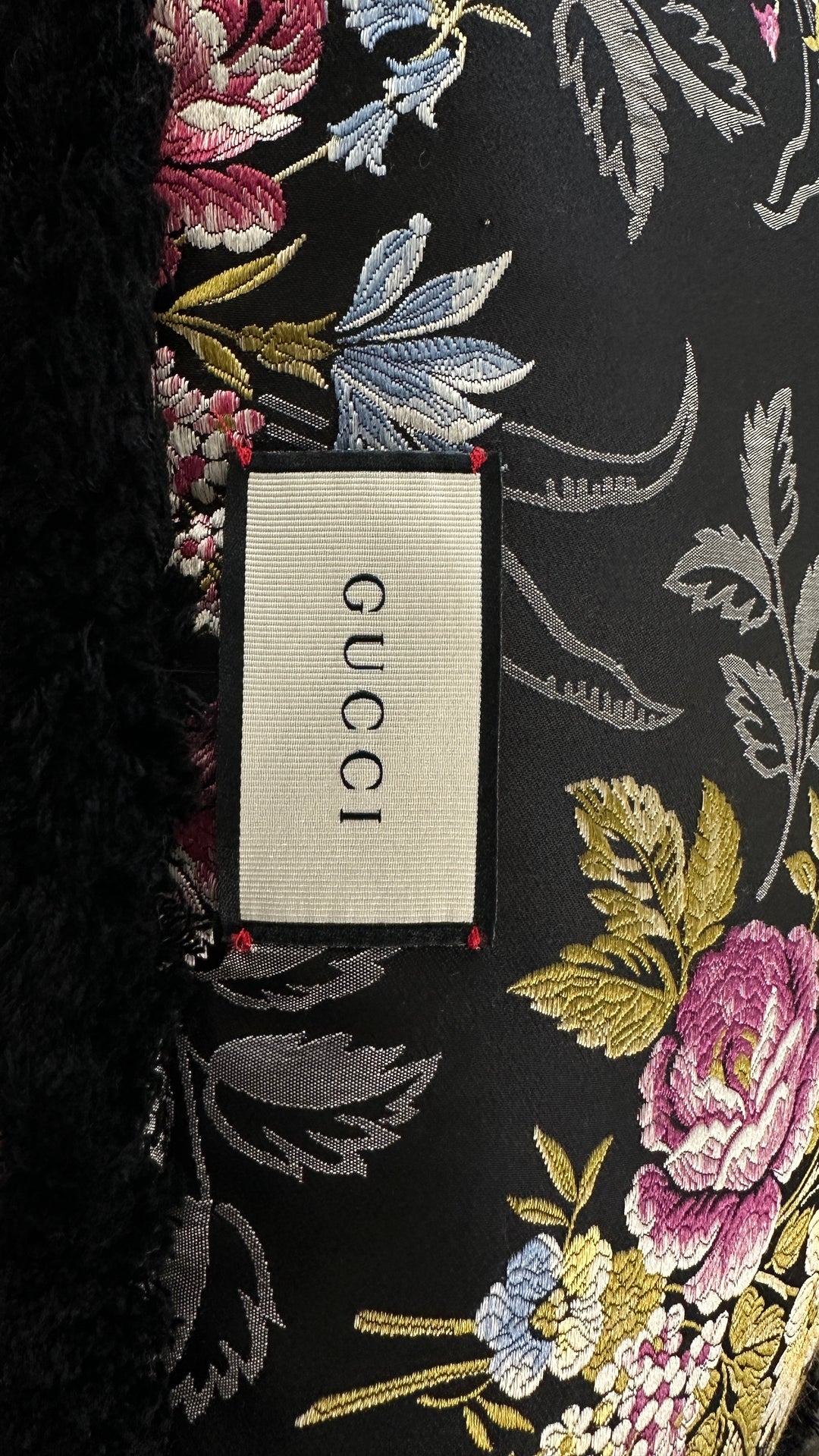 GUCCI Floral Pillow Black