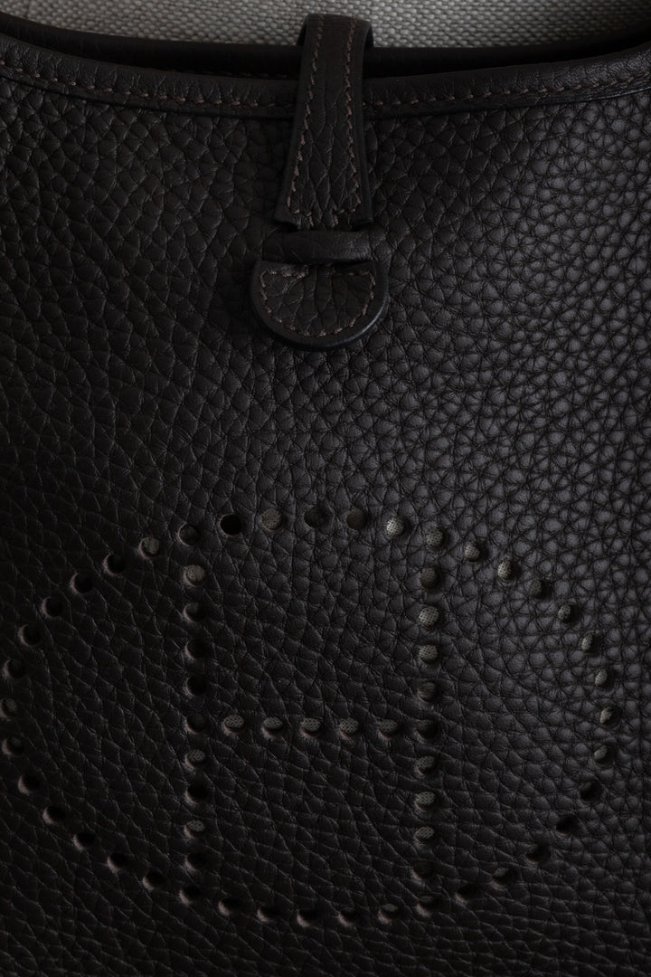 HERMÈS Mini Evelyne TPM 16 Amazone Clemence Ebene
