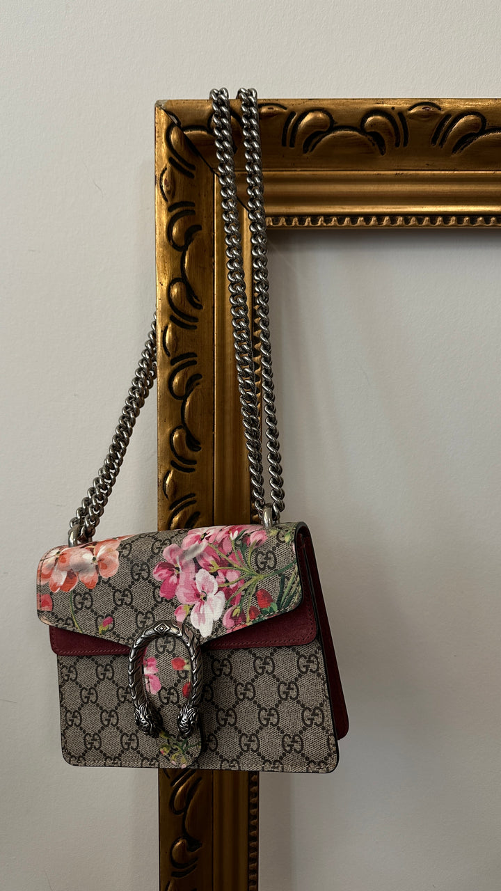 GUCCI Dionysus Bag Mini Blooms GG Supreme