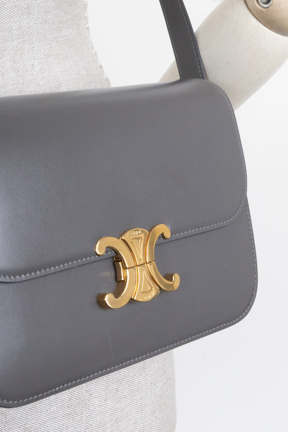 CELINE Triomphe Gris classique