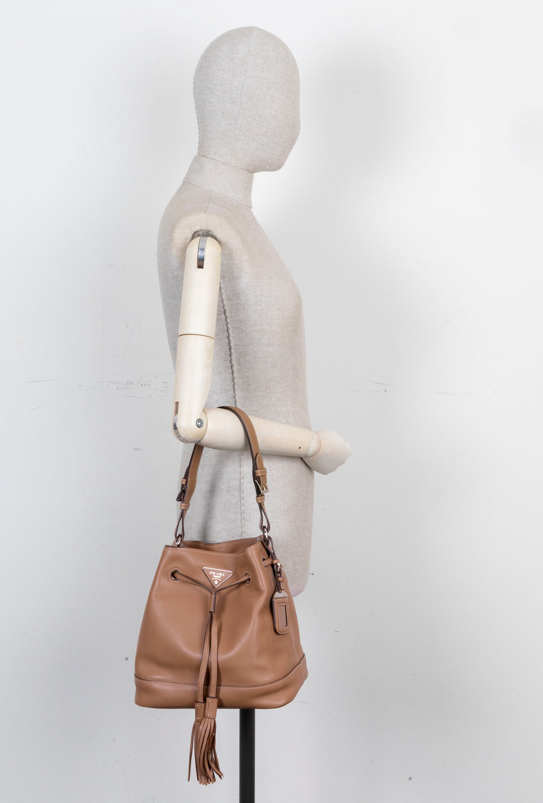 PRADA Bucket Bag Leather Caramel