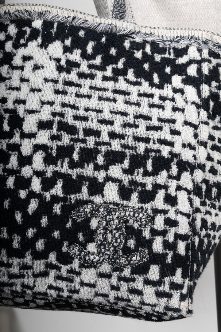 CHANEL CC Terrycloth Beach Shoulder Bag Black White