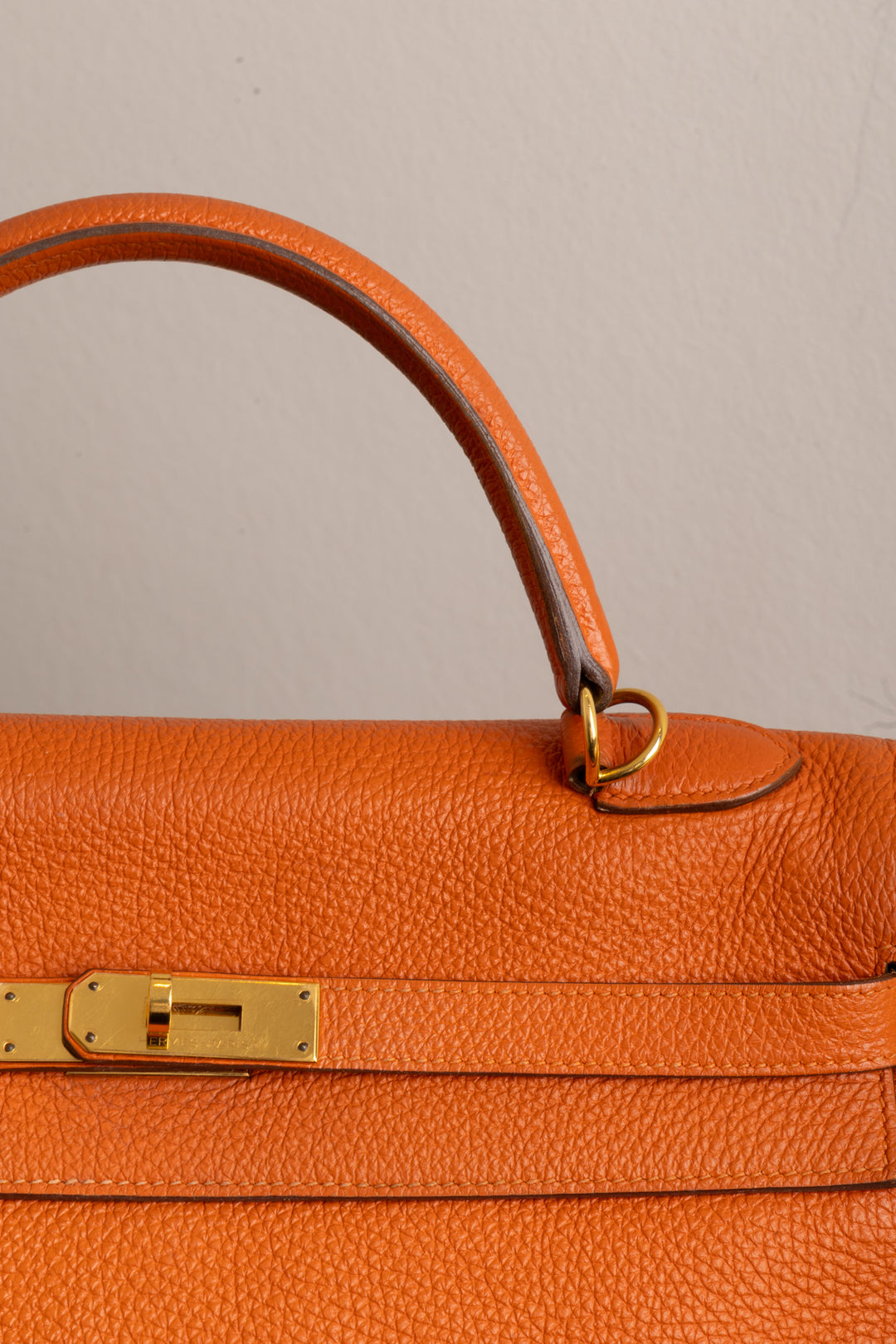 HERMÈS Kelly 35 Clémence Orange