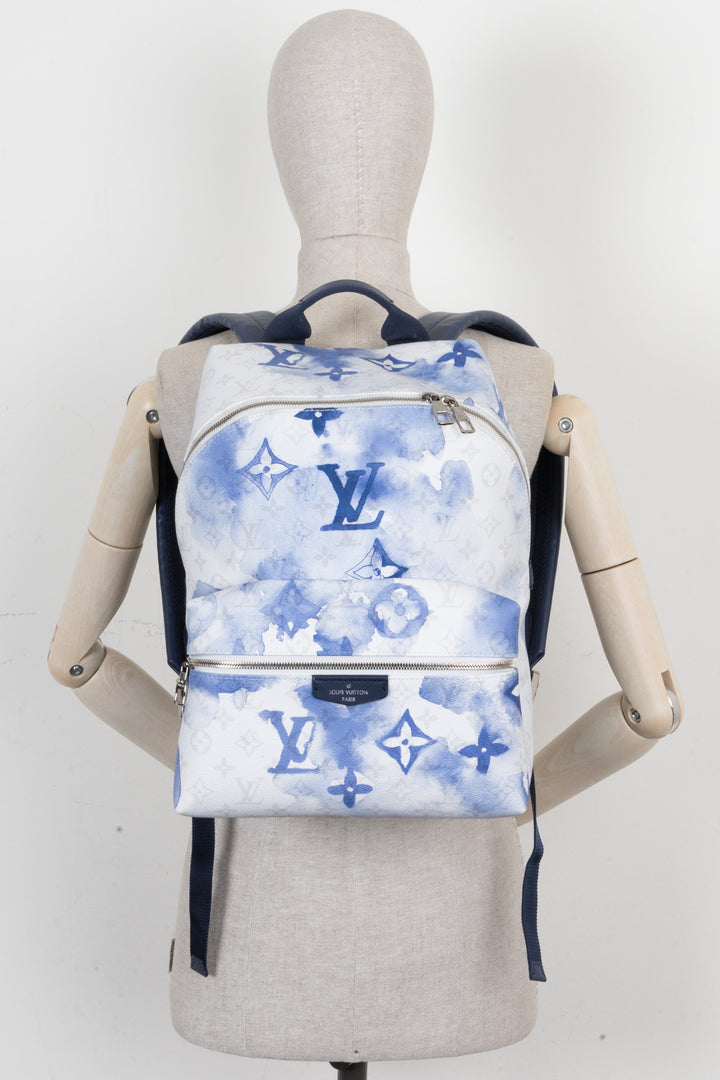 LOUIS VUITTON Sac à dos Discovery PM toile Monogram aquarelle bleue