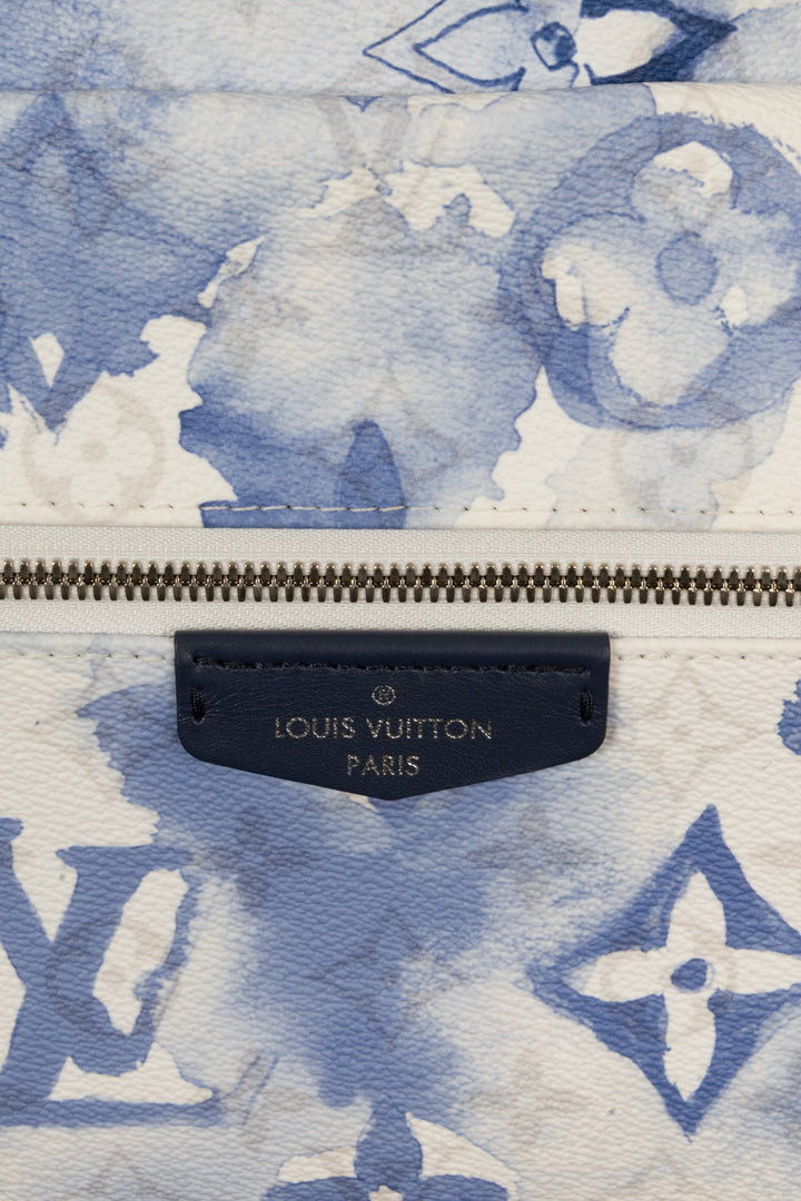 LOUIS VUITTON Sac à dos Discovery PM toile Monogram aquarelle bleue