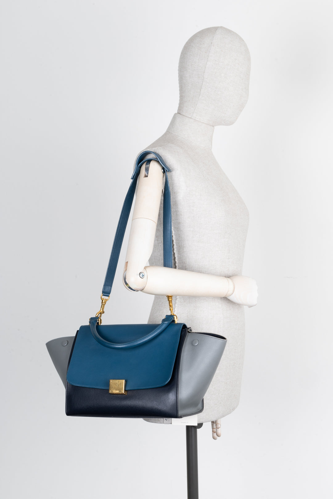 CÉLINE Trapeze Bag Tricolor Blue