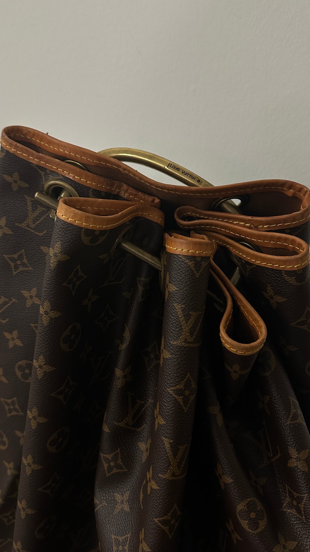 LOUIS VUITTON Marin Bag MNG Canvas
