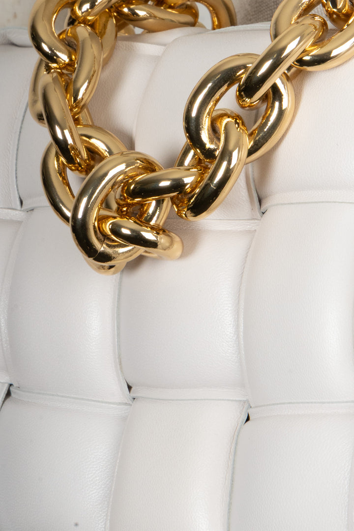 BOTTEGA VENETA Chain Cassette Bag Chalk