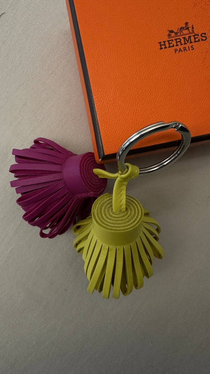 HERMÈS Carmen Uno Dos Key Ring Yellow Fuchsia