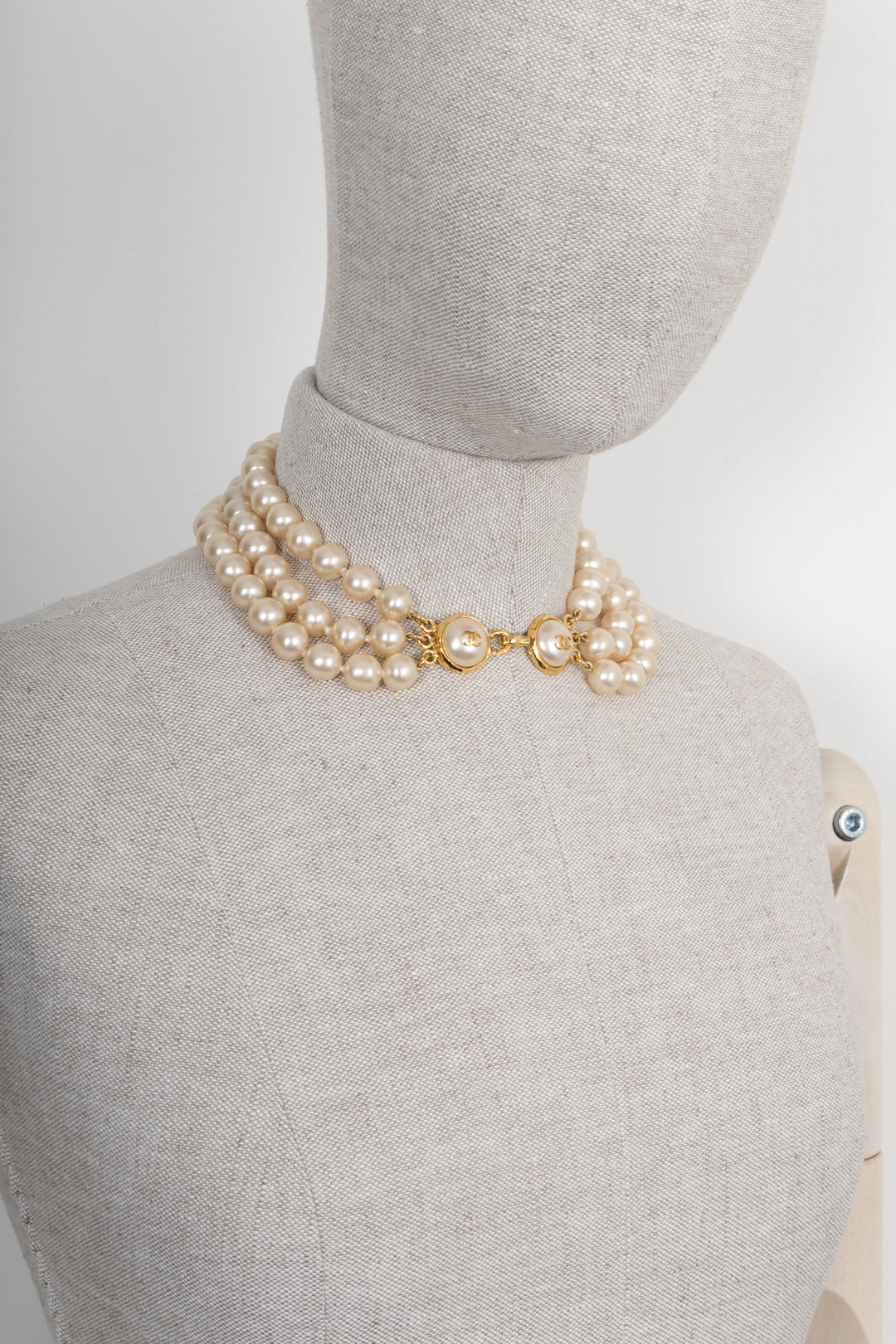 CHANEL Double Pearl Necklace