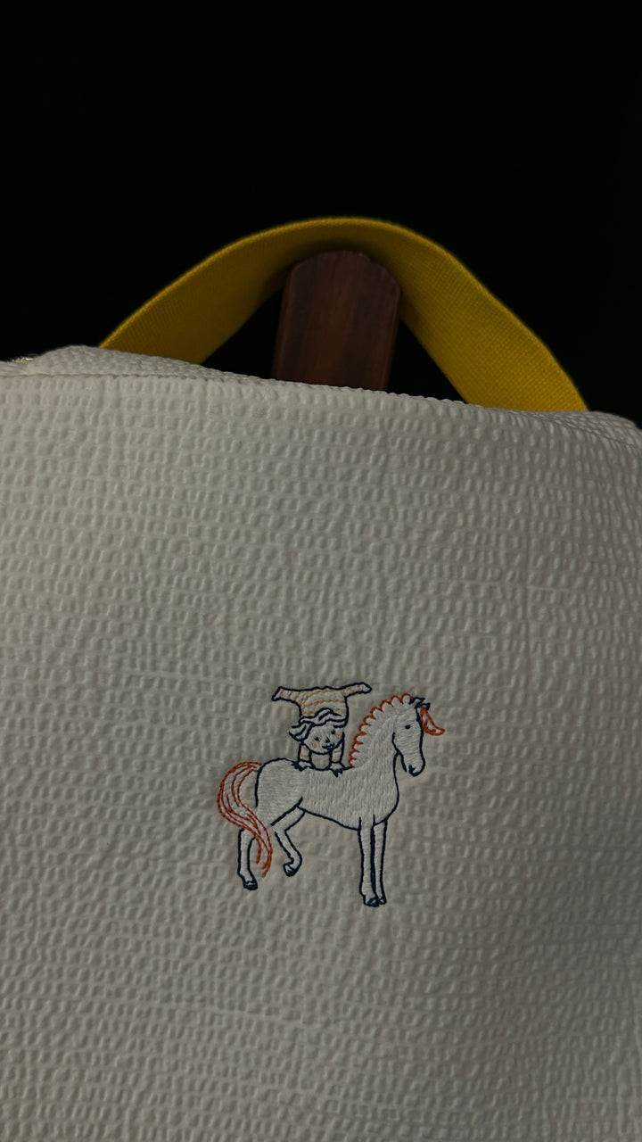HERMÈS Unicorn Pouch Seesucker White