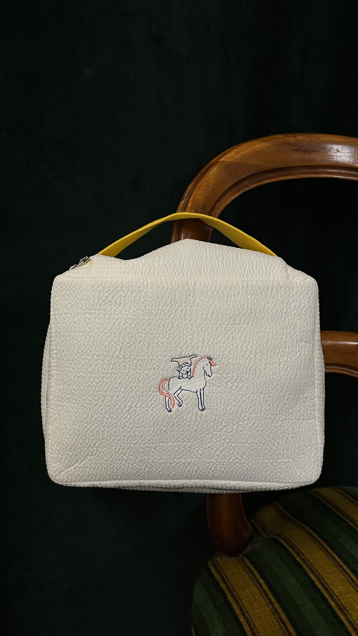 HERMÈS Unicorn Pouch Seesucker White