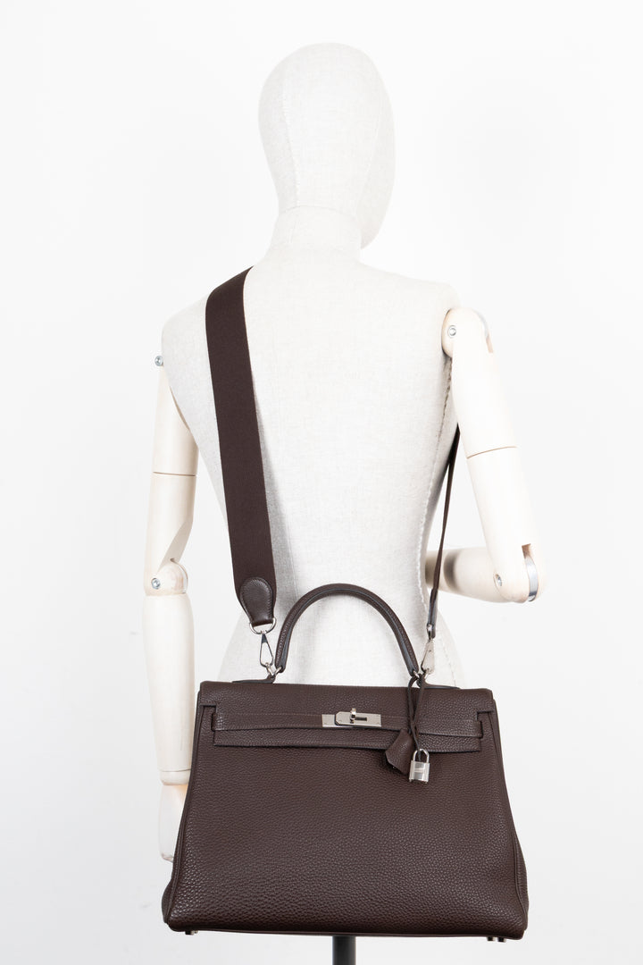 HERMÈS Kelly 32 Retourne Togo Chocolat