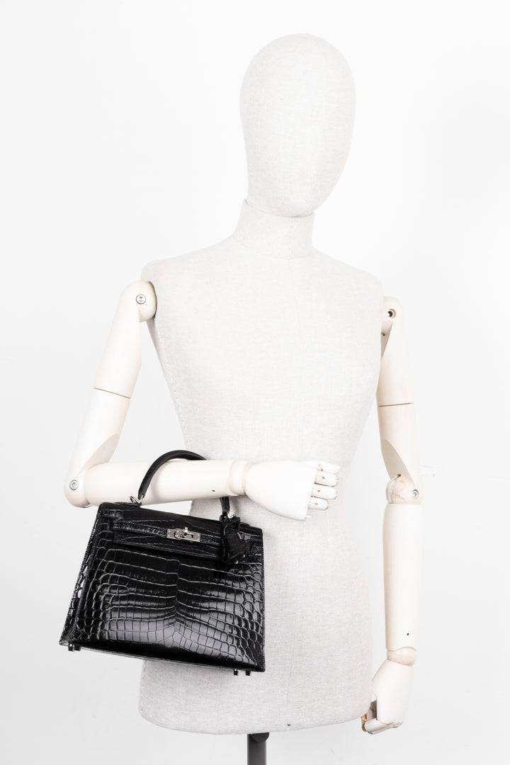 HERMÈS Kelly 25 Sellier Crocodile Niloticus Lisse Noir
