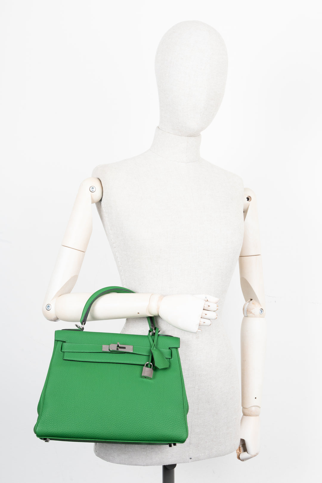 HERMÈS Kelly 28 Retourne Togo Vert Bambou