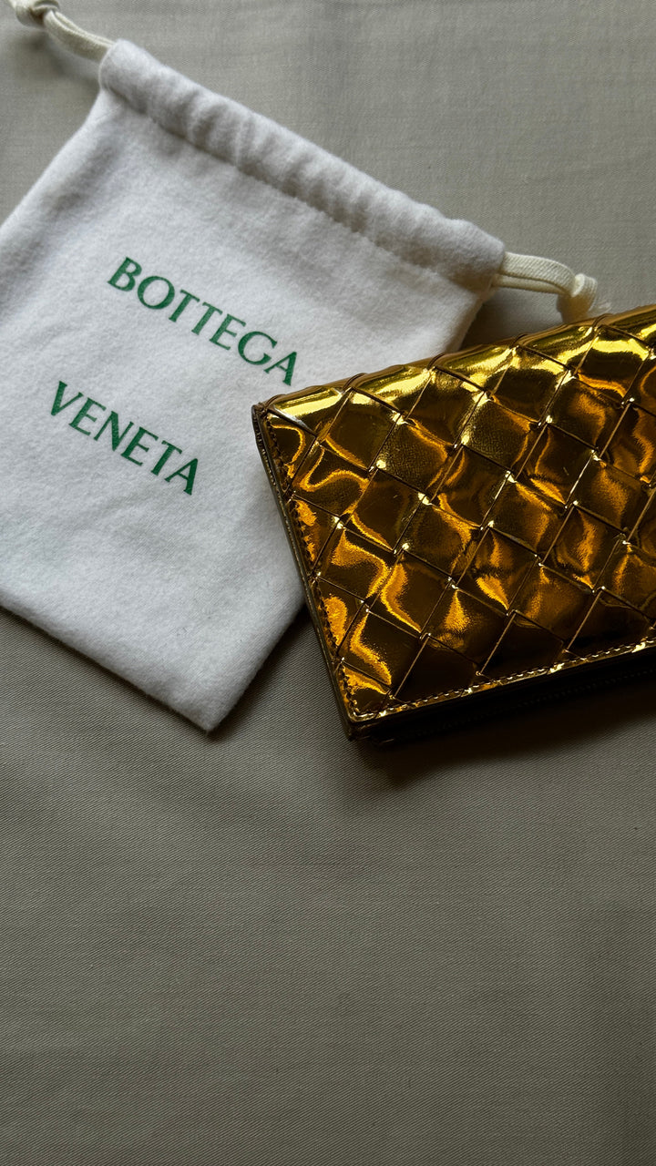BOTTEGA VENETA Wallet Intrecciato Gold