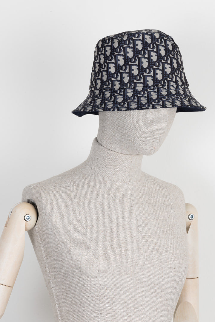 CHRISTIAN DIOR Oblique Bucket Hat