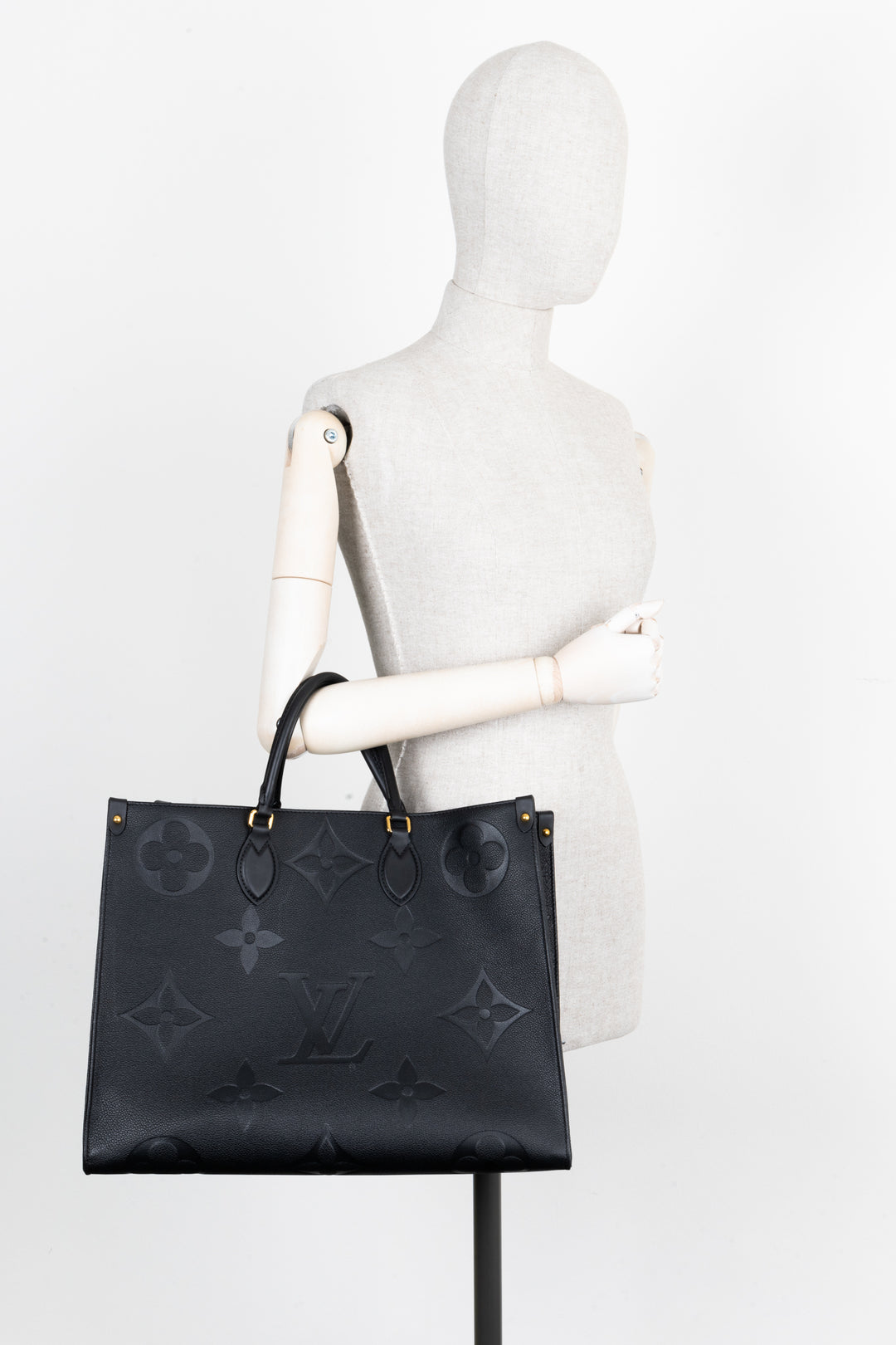 LOUIS VUITTON OnTheGo GM Black Monogram Empreinte