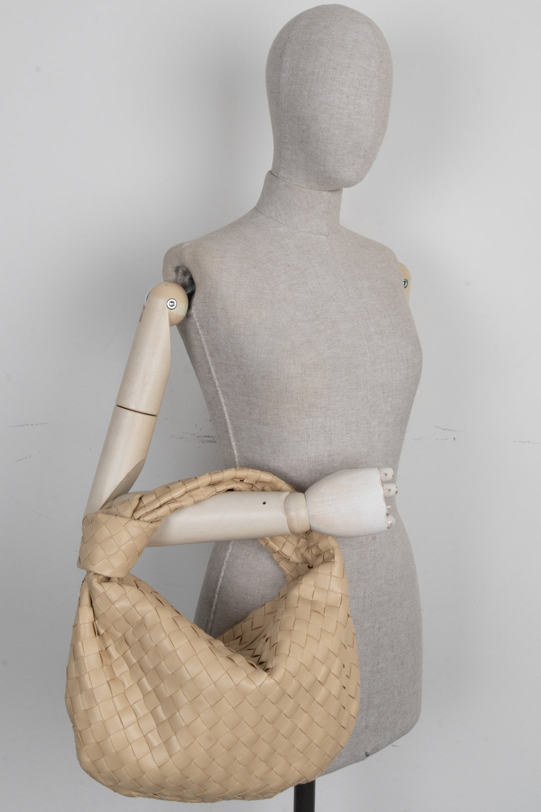 BOTTEGA VENETA Petit beurre Jodie Intrecciato