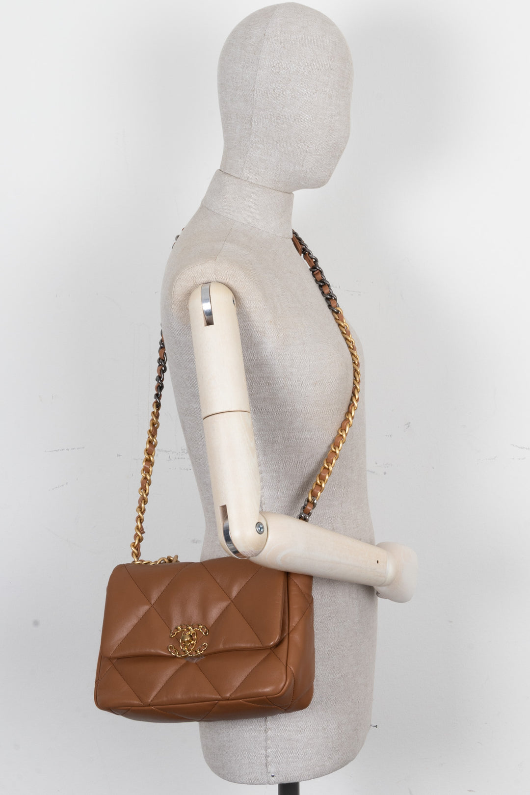 Sac CHANEL 19 Taille Moyenne Cuir Caramel