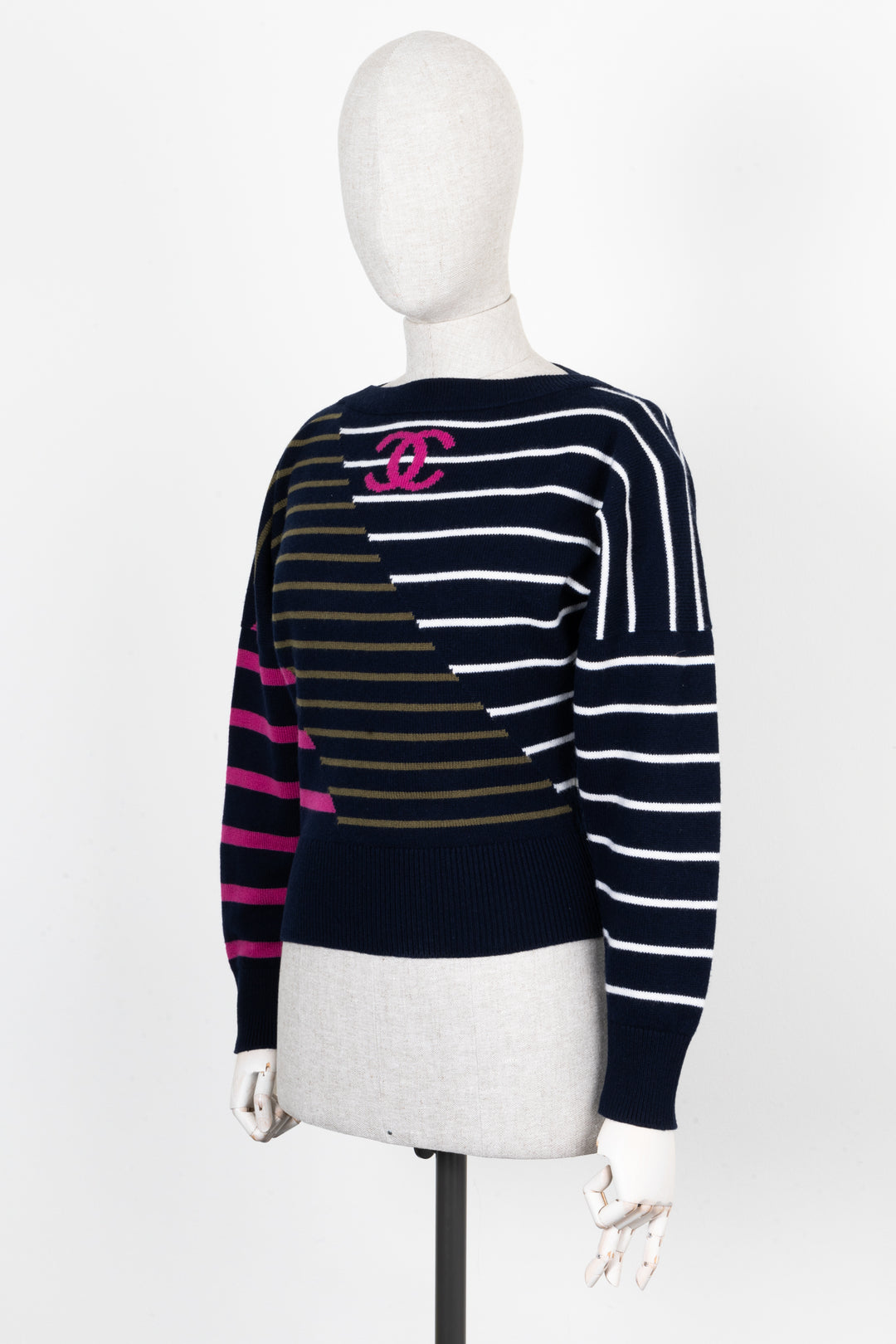 CHANEL Knit CC Cashmere Striped Navy