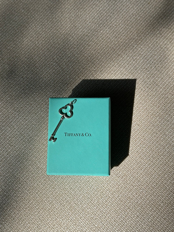 TIFFANY&CO. Key Pendant