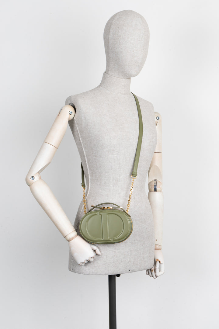 CHRISTIAN DIOR CD Signature Sac Appareil Photo Ovale Cuir Olive
