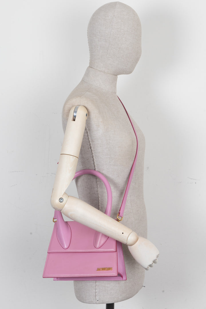 JACQUEMUS Sac bandoulière Le Grand Chiquito en cuir rose