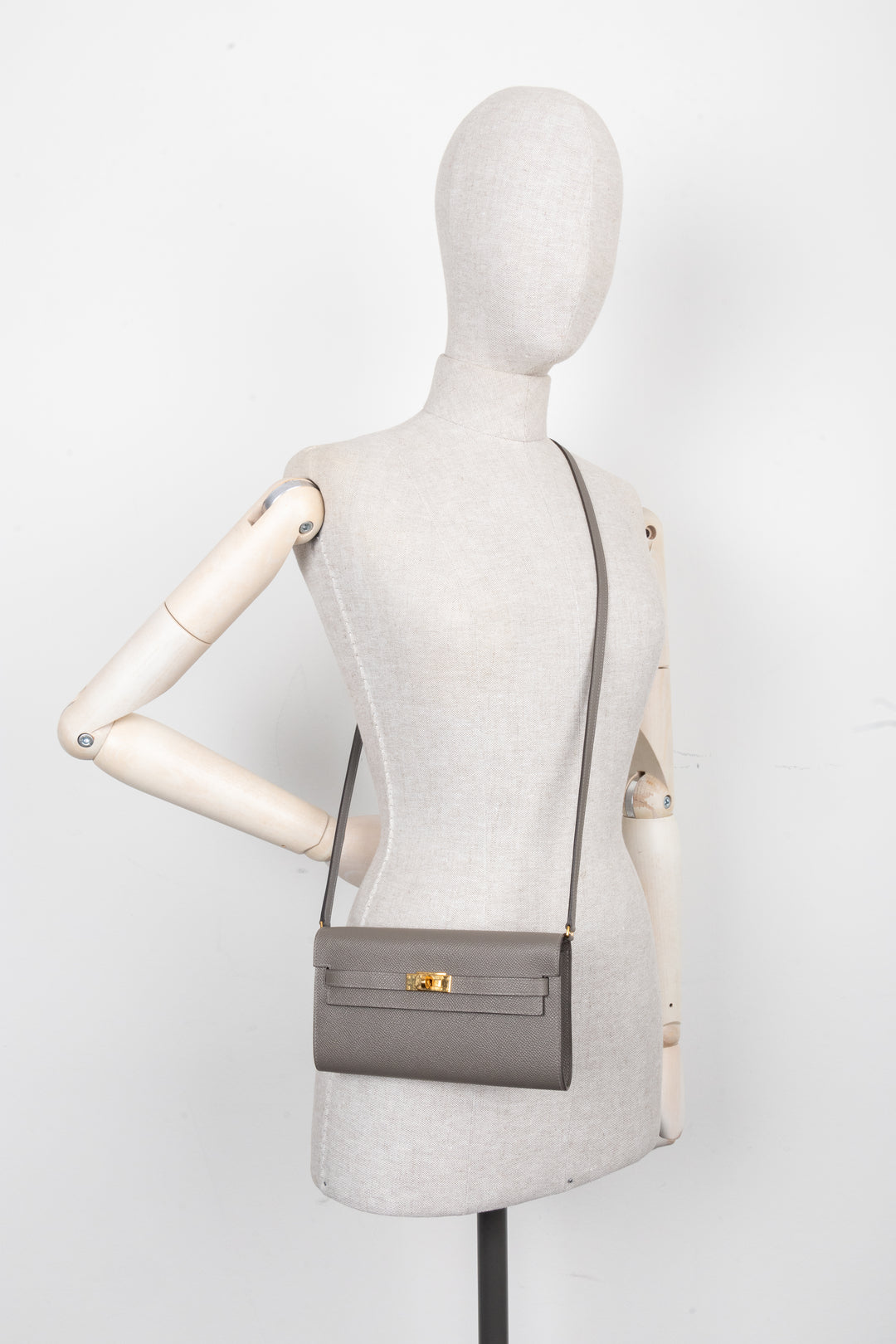 HERMÈS Kelly To Go Veau Epsom Gris Meyer