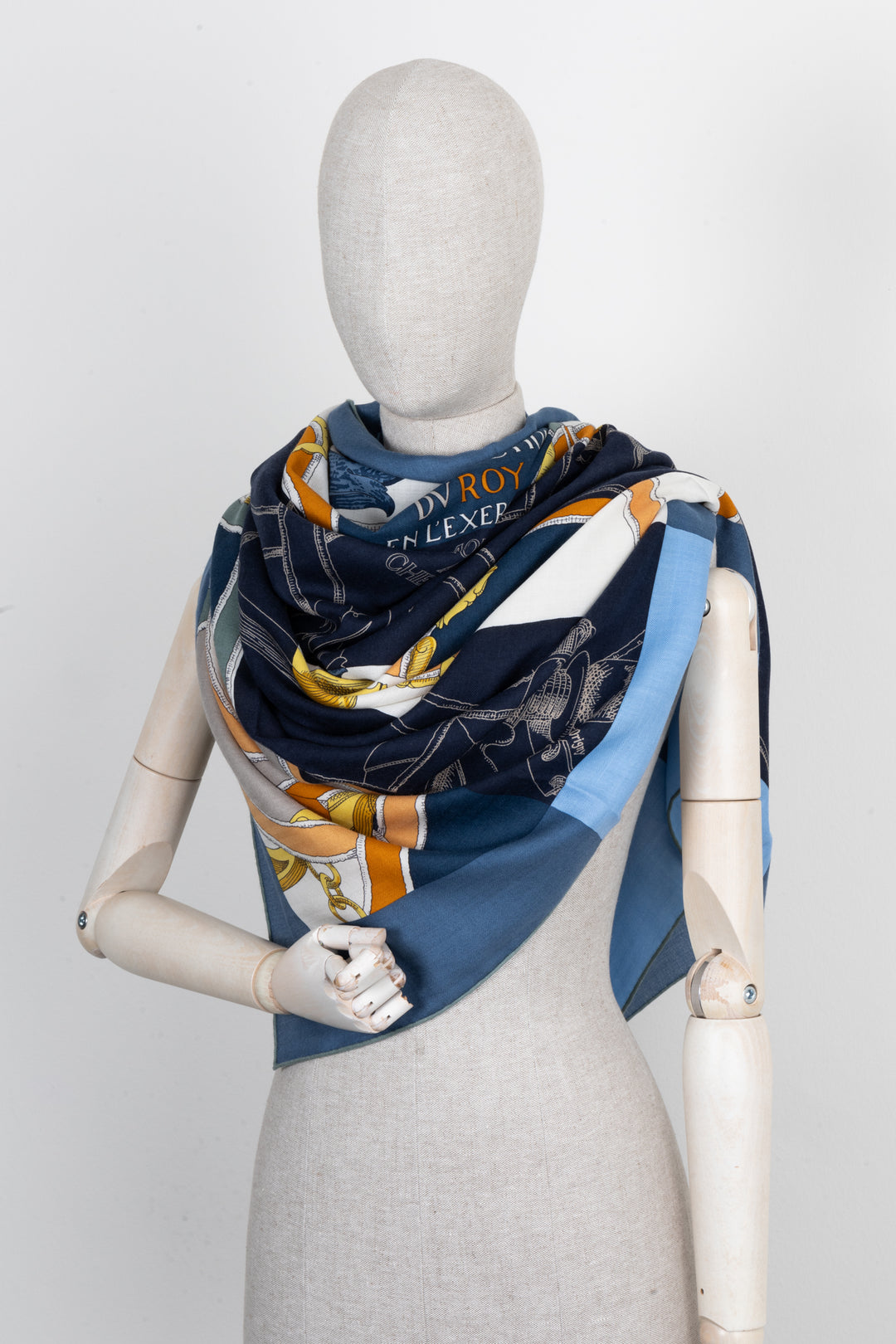 HERMÈS L'Instruction Du Roy Bayadere 140 Cashmere Scarf