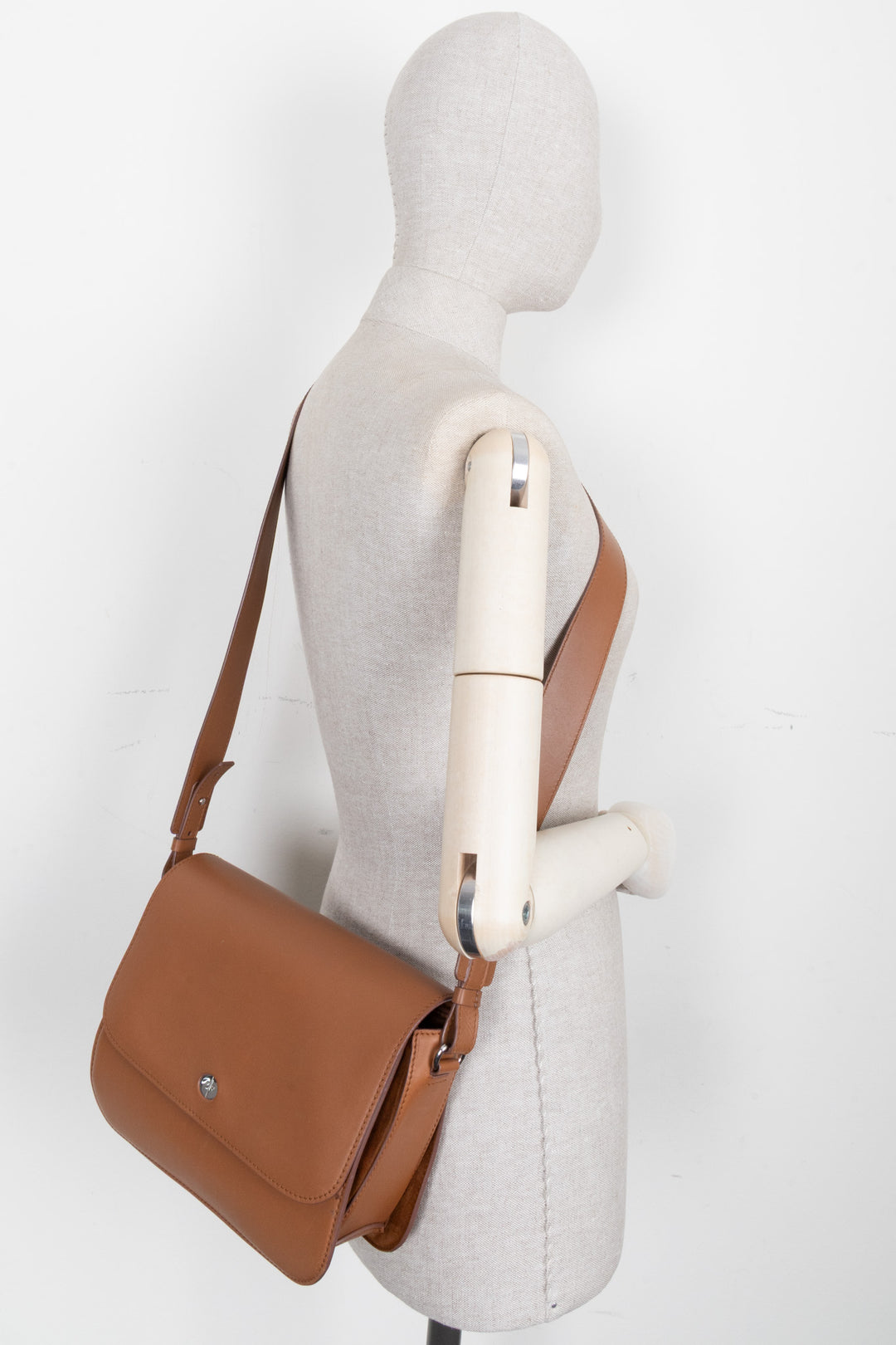 LORO PIANA Artemis Bag Medium Leather Brown