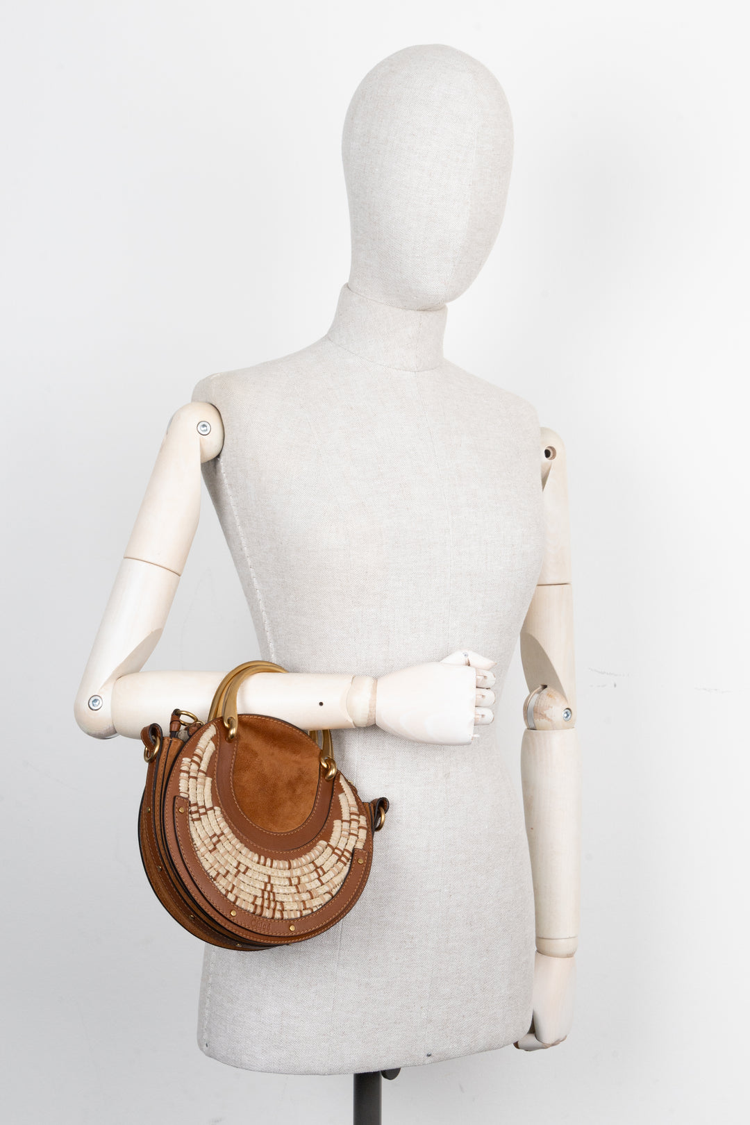 CHLOÉ Pixie Crossbody Raffia Bag Brown