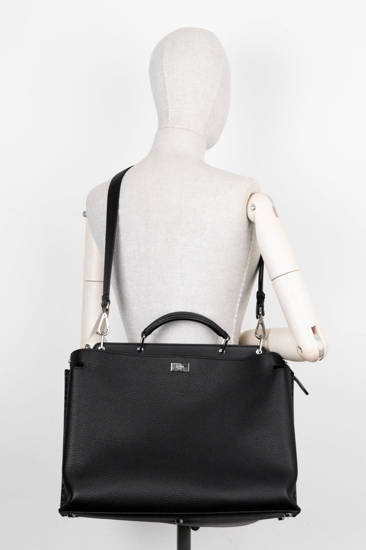 FENDI Peekaboo Iconic Essential Noir