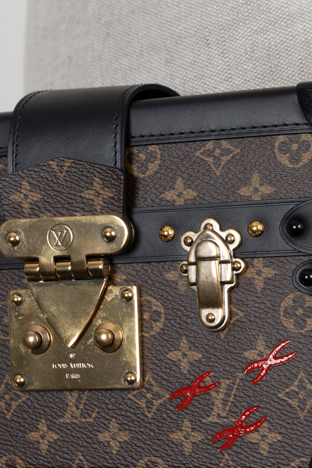 LOUIS VUITTON Petite Malle Malle en toile MNG