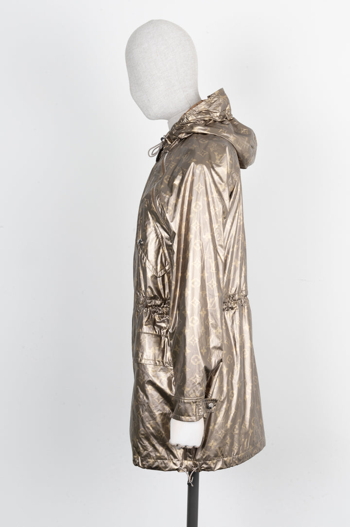 LOUIS VUITTON Metallic Windbreaker Coat MNG Gold