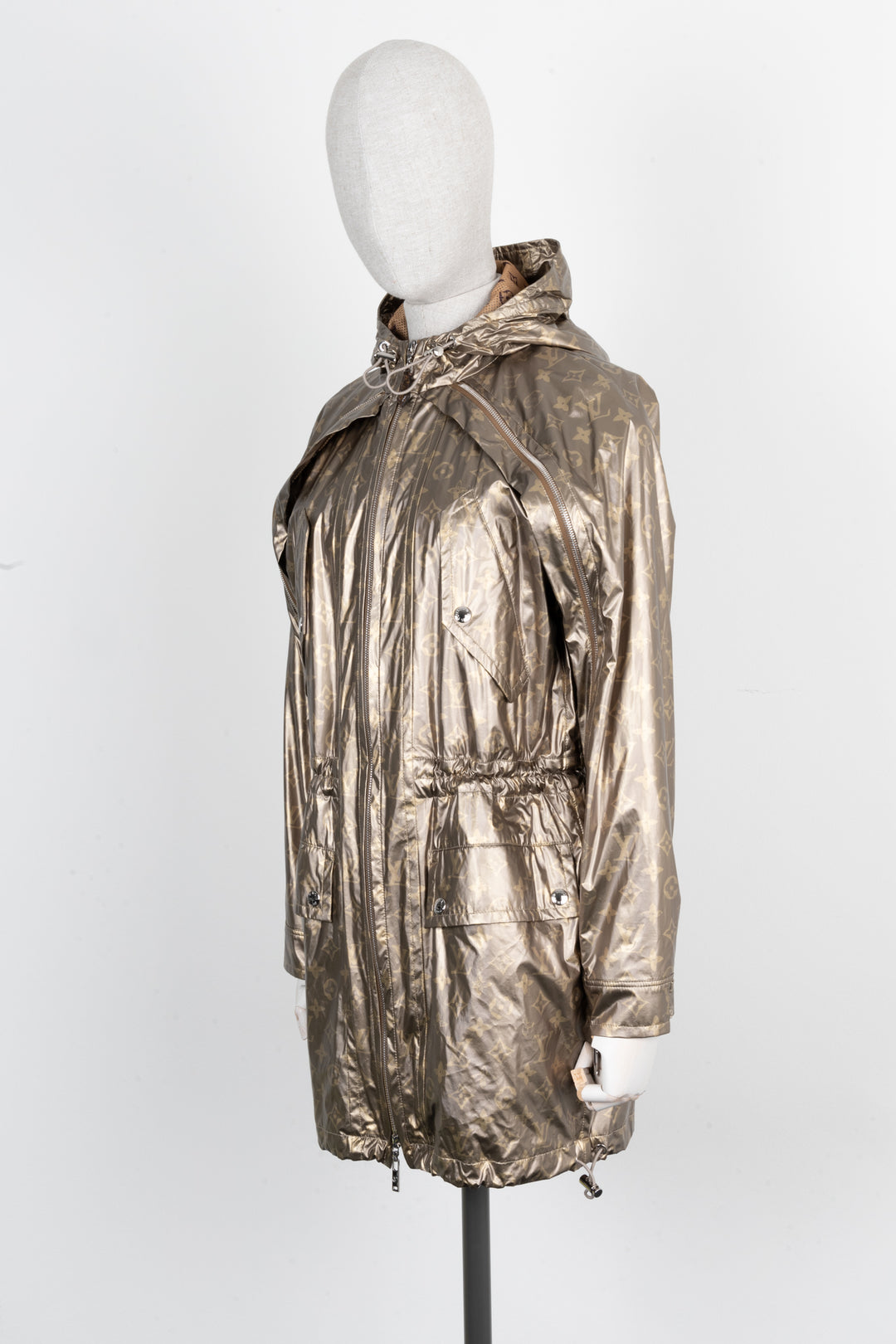 LOUIS VUITTON Metallic Windbreaker Coat MNG Gold