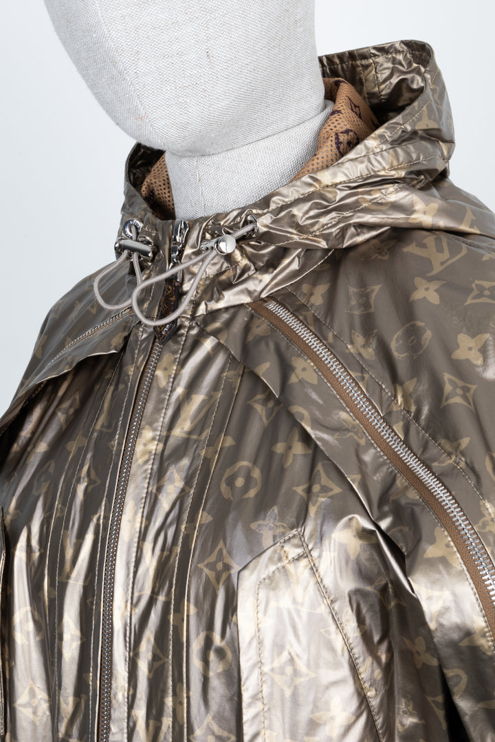 LOUIS VUITTON Metallic Windbreaker Coat MNG Gold