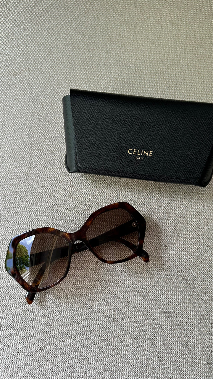 CELINE Sunglasses CL40166I Tortoise