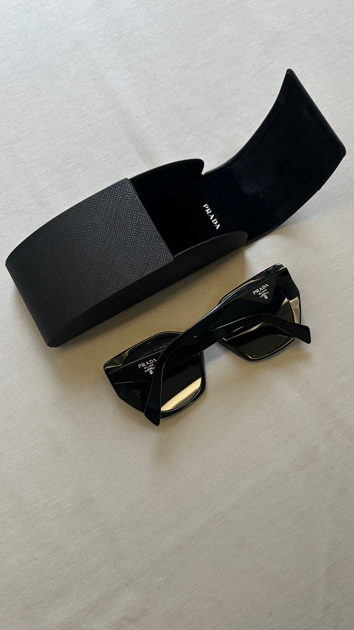 PRADA Sunglasses SPR19Z