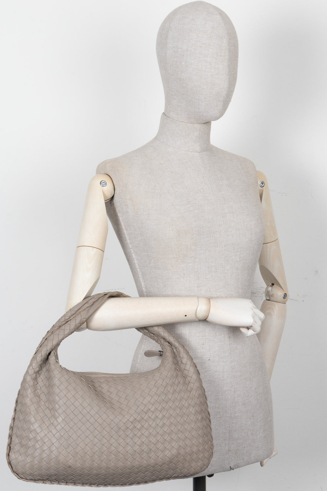 BOTTEGA VENETA Hobo Bag Intrecciato Grey