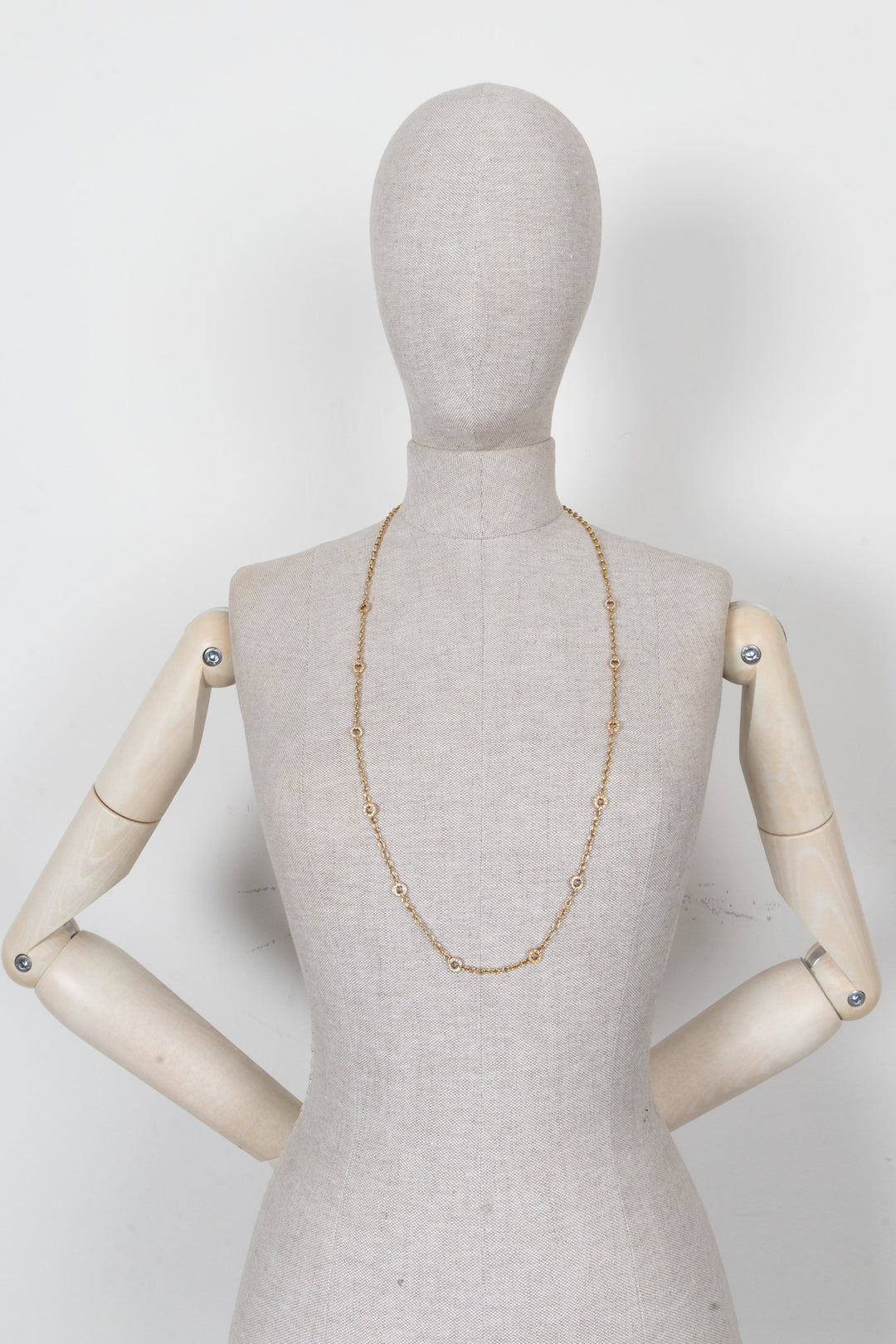 VINTAGE JEWELRY Collier cercles Or jaune 18 carats Diamants