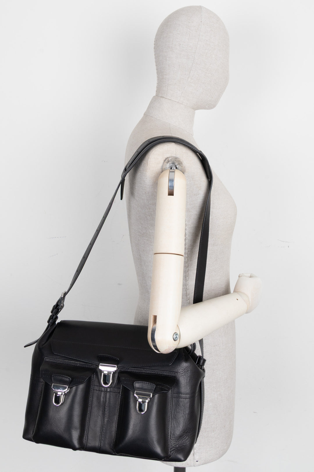 LEMAIRE Medium Gear Bag Black