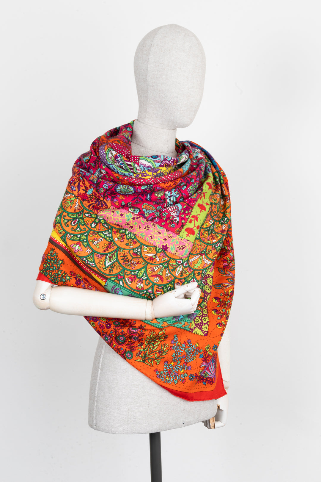 HERMÈS Foulard Pique Fleuri de Provence 140 Cachemire Orange