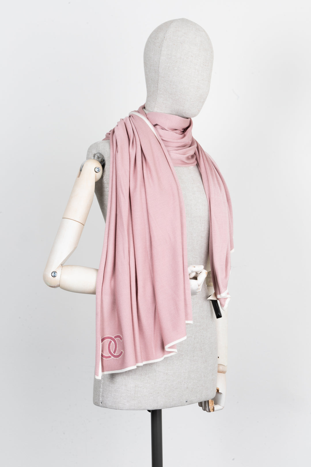 CHANEL CC Scarf Silk Pink
