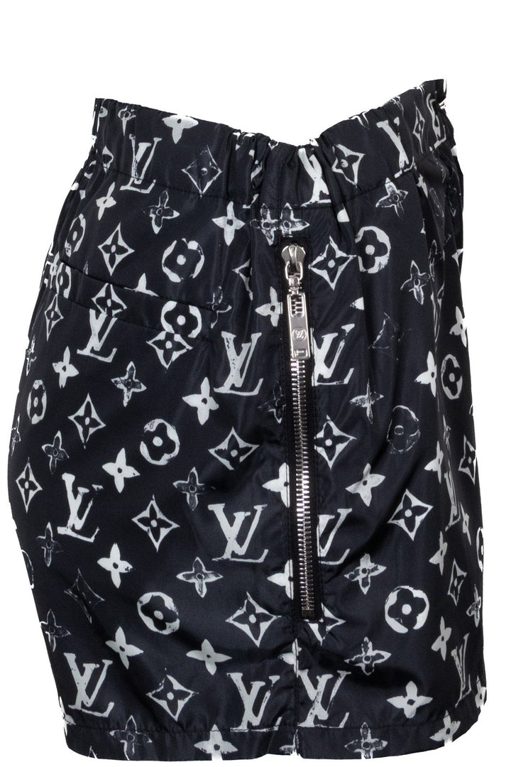 LOUIS VUITTON Short Monogram Effet Pochoir Noir