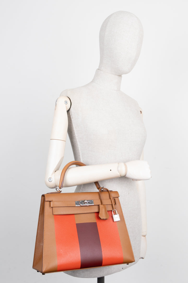 HERMÈS Kelly 28 Sellier Kellygraphie Lettre H Epsom Gold